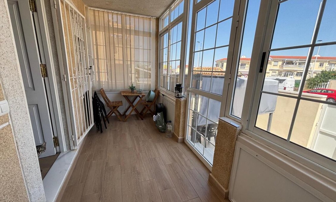 Segunda mano - Apartamento -
Torrevieja - aqua nuevas