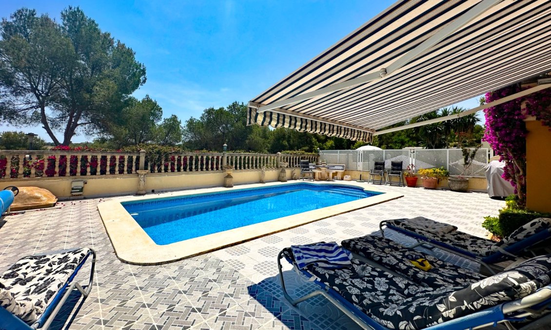 Revânzare - Vilă -
Orihuela Costa - Costa Blanca
