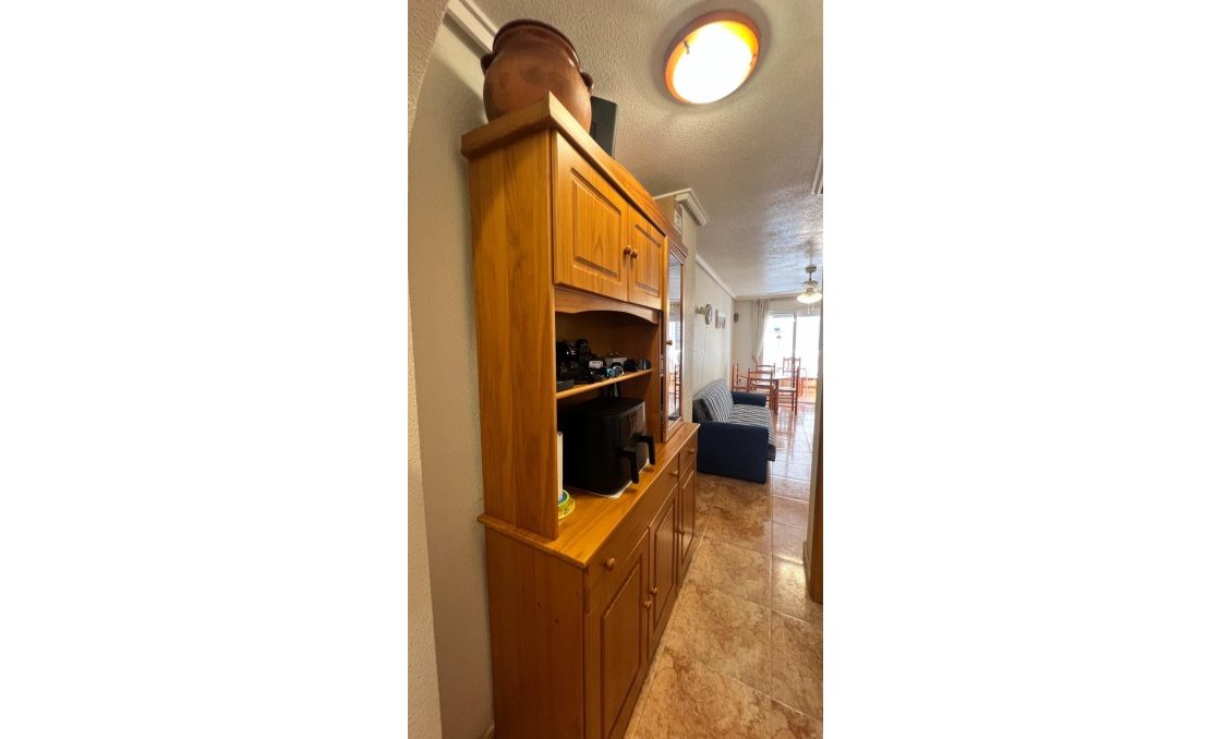 Revânzare - Apartament -
Torrevieja - PARQUE DE LAS NACIONES
