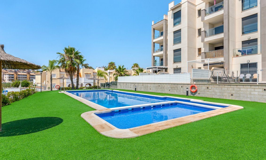 Revente - Appartement -
Villamartin - Costa Blanca