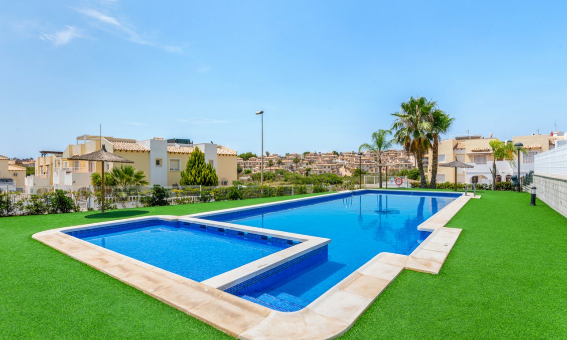 Revente - Appartement -
Villamartin - Costa Blanca