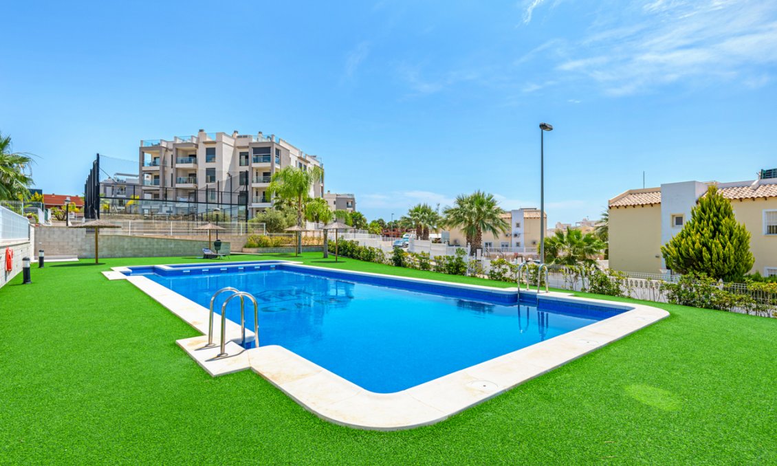Revente - Appartement -
Villamartin - Costa Blanca