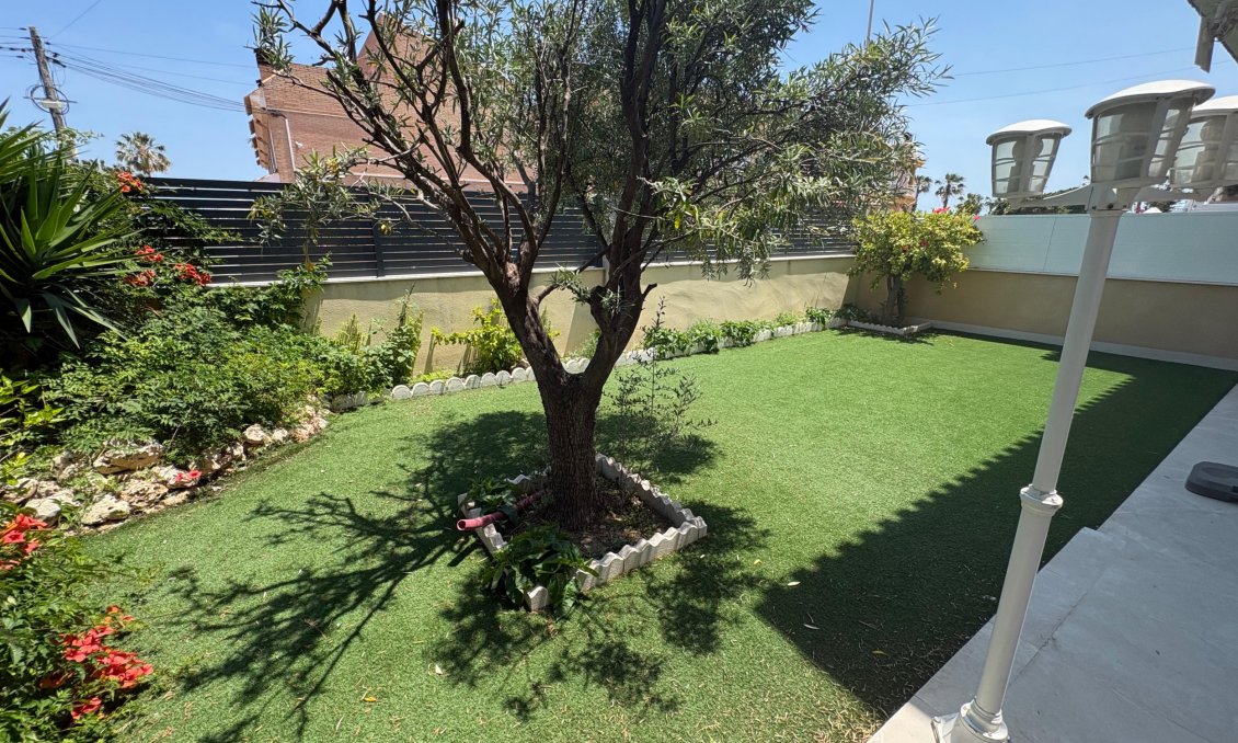 Revânzare - Apartament -
Los Narejos - Costa Calida