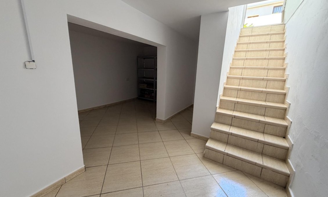 Segunda mano - Villa -
Torrevieja - Costa Blanca