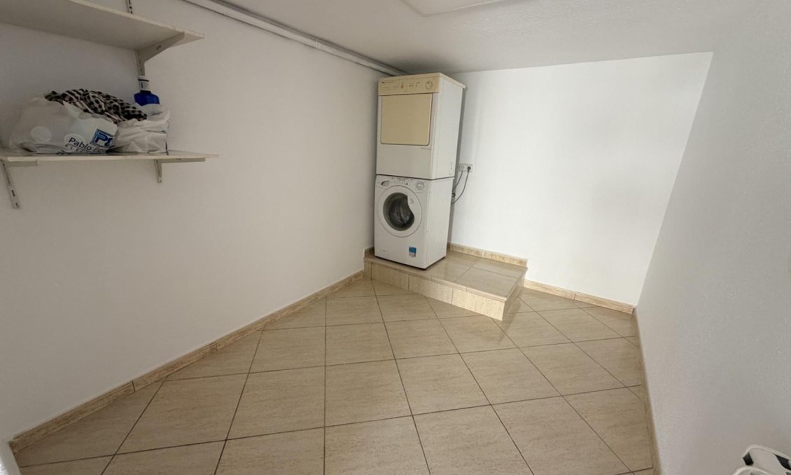 Segunda mano - Villa -
Torrevieja - Costa Blanca