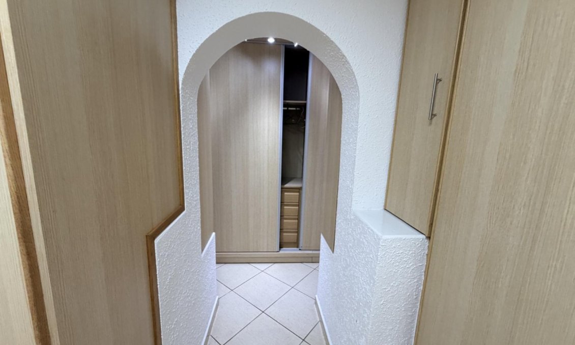 Segunda mano - Villa -
Torrevieja - Costa Blanca