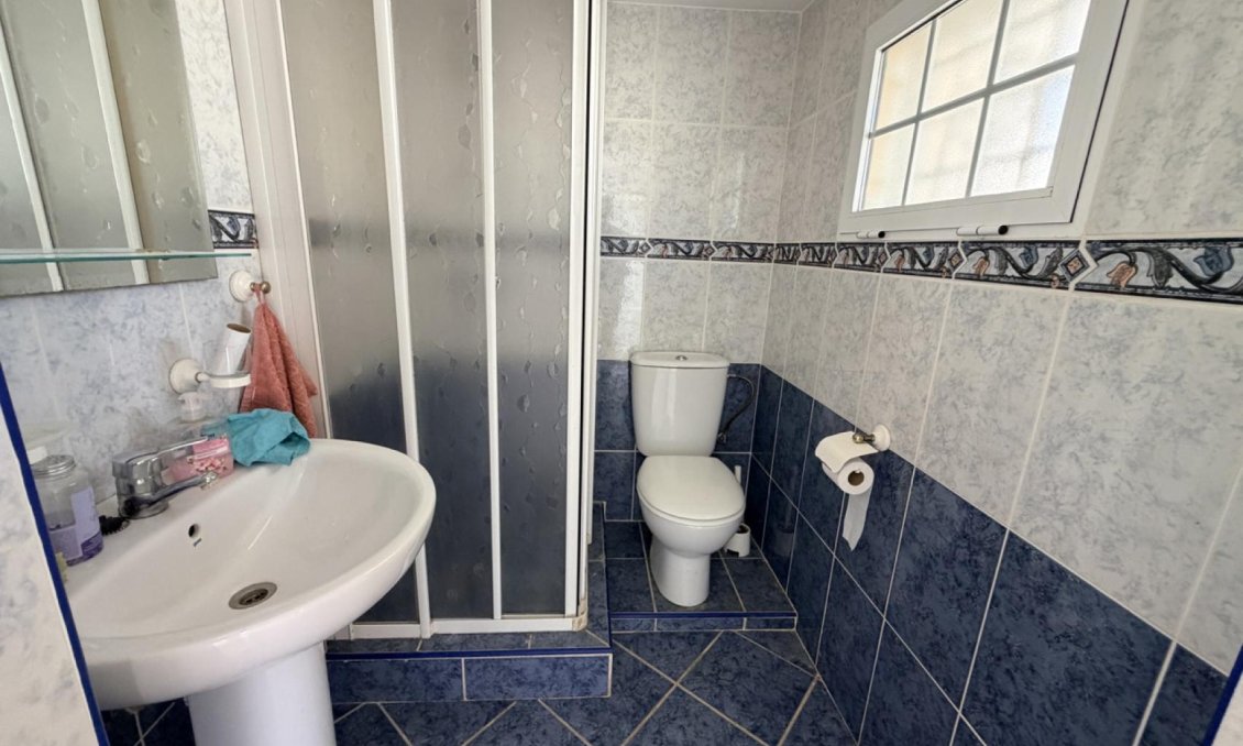 Segunda mano - Villa -
Torrevieja - Costa Blanca