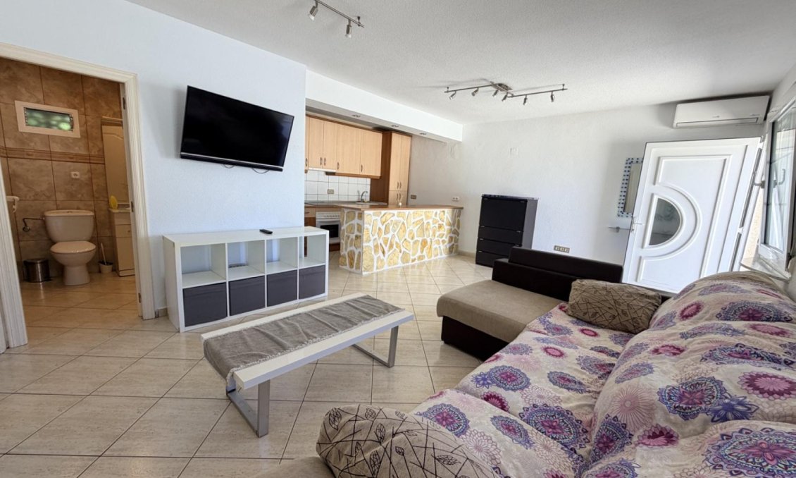 Segunda mano - Villa -
Torrevieja - Costa Blanca