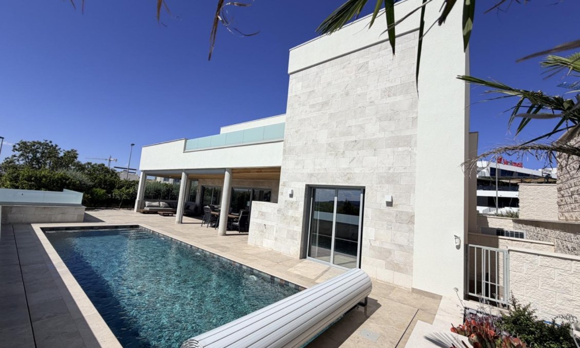 Segunda mano - Villa -
Benijofar - Costa Blanca
