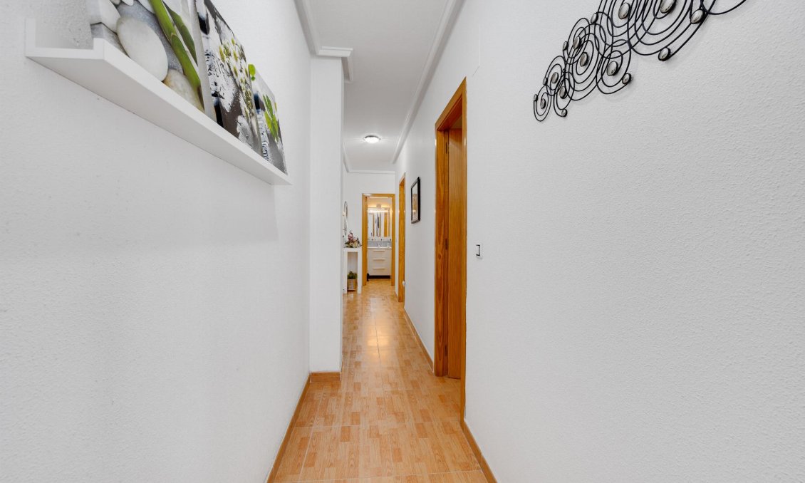 Revente - Appartement -
Torrevieja - Costa Blanca