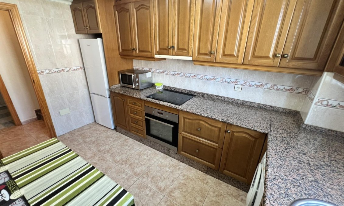 Segunda mano - Villa / Semi pareado -
Torrevieja - Aguas Nuevas