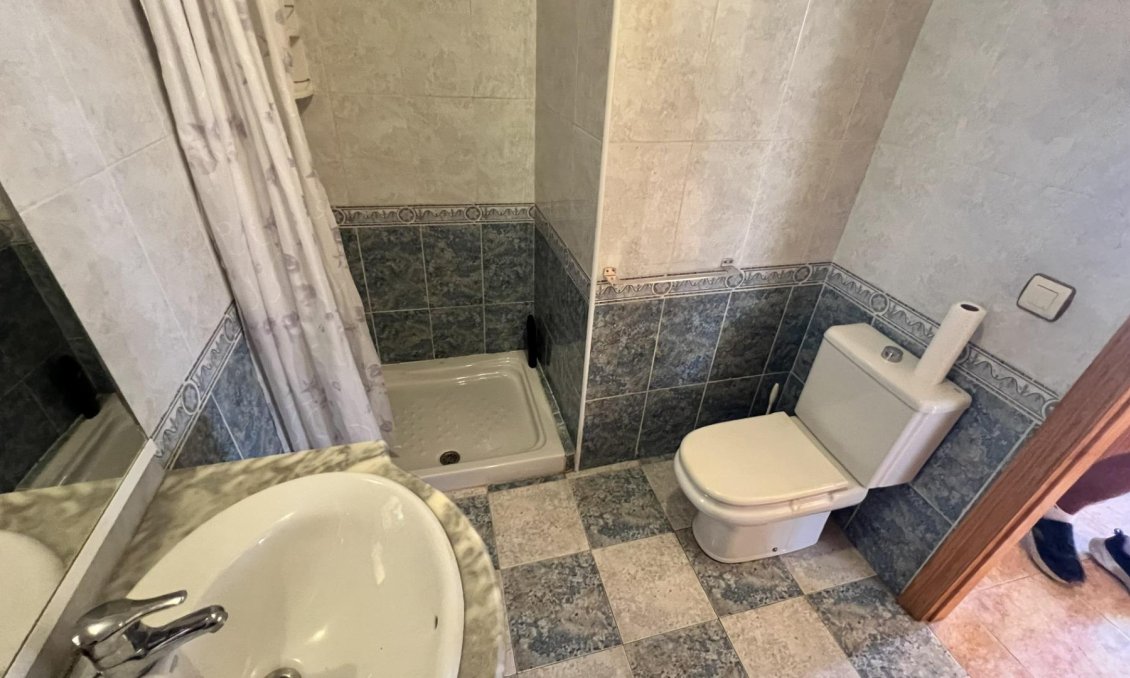 Segunda mano - Villa / Semi pareado -
Torrevieja - Aguas Nuevas
