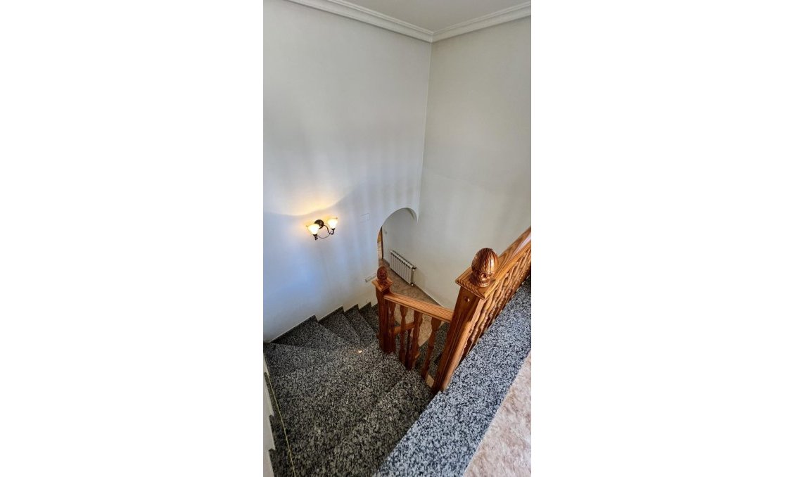 Segunda mano - Villa / Semi pareado -
Torrevieja - Aguas Nuevas