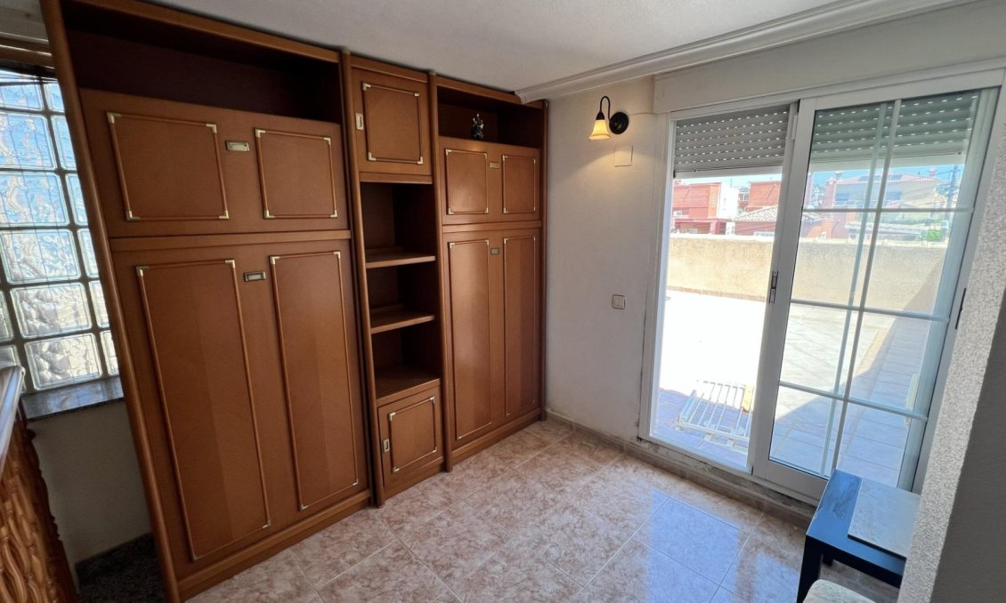 Segunda mano - Villa / Semi pareado -
Torrevieja - Aguas Nuevas