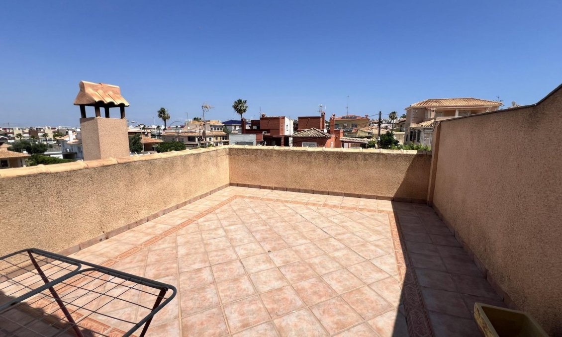 Segunda mano - Villa / Semi pareado -
Torrevieja - Aguas Nuevas