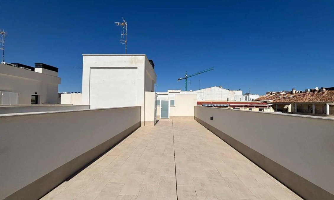 Segunda mano - Ático -
Torrevieja - Las Piscinas Naturales