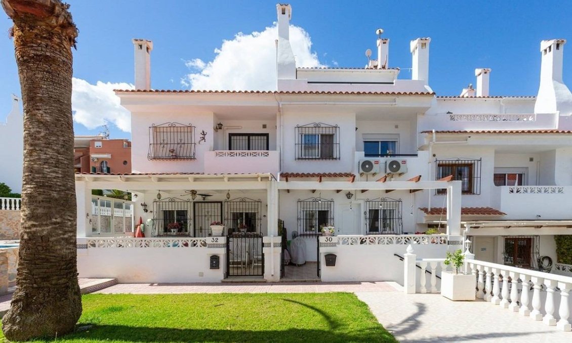 Revente - Villa -
Torrevieja - La Mata