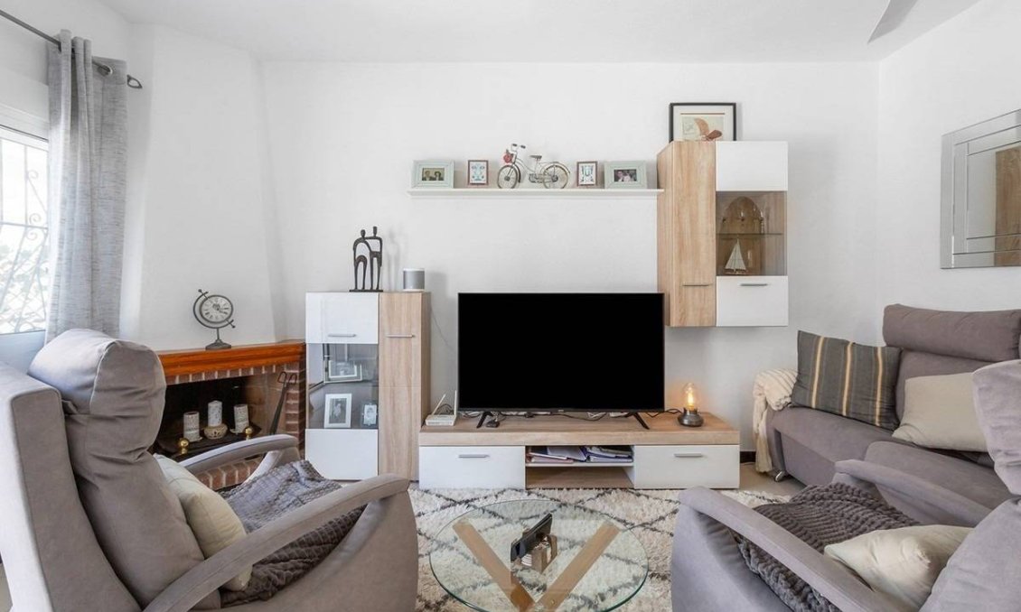 Revente - Villa -
Torrevieja - La Mata