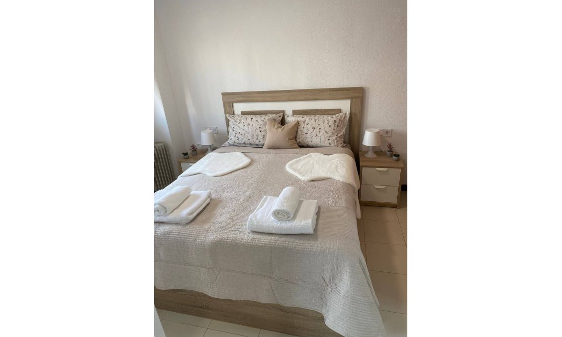 Revente - Villa -
Torrevieja - La Mata