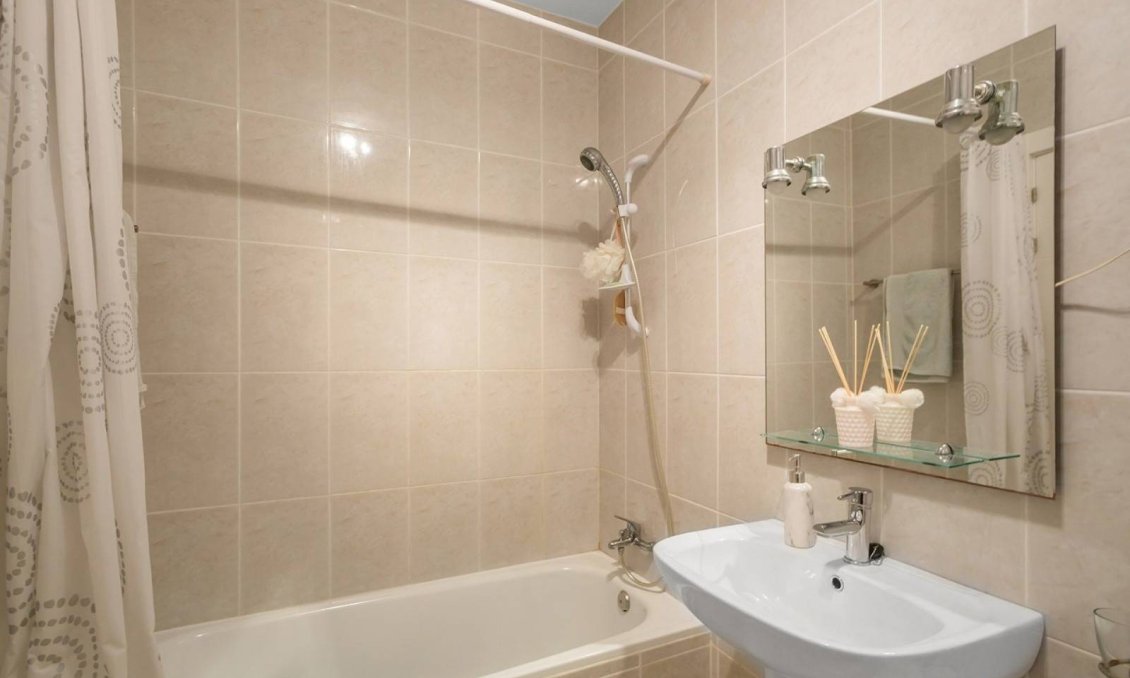 Revente - Villa -
Torrevieja - La Mata
