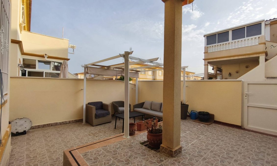 Segunda mano - Bungalow -
Orihuela Costa - Playa Flamenca