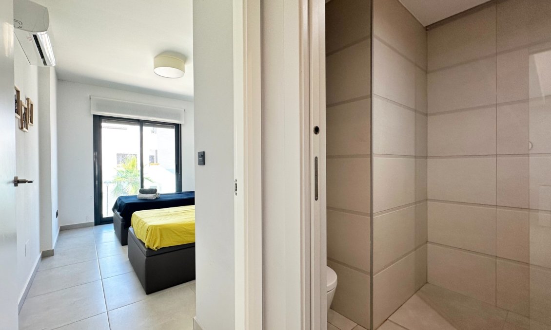 Wiederverkauf - Wohnung -
Guardamar del Segura - Costa Blanca