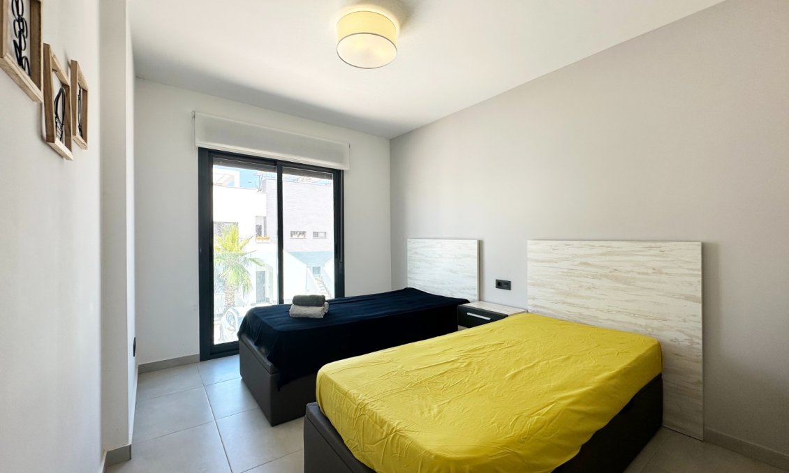 Wiederverkauf - Wohnung -
Guardamar del Segura - Costa Blanca