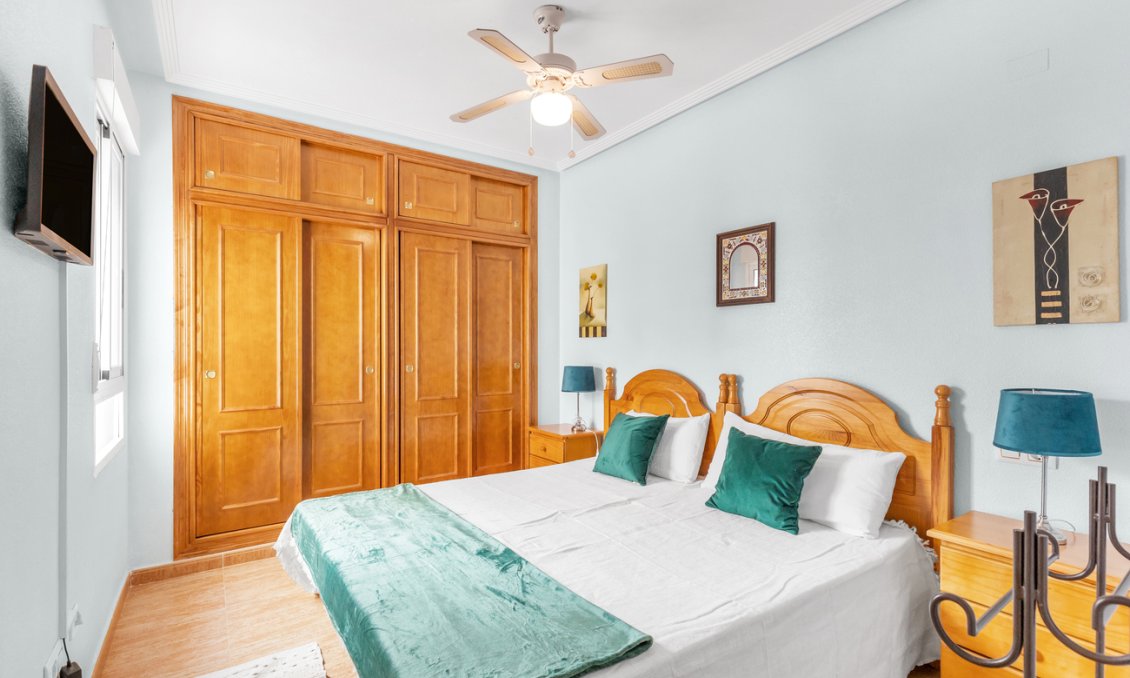 Revânzare - Apartament -
Orihuela Costa