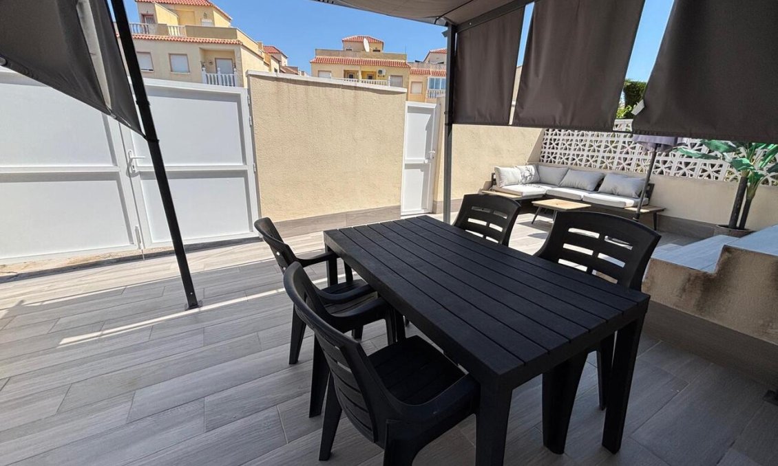 Revente - Appartement -
Torrevieja - Costa Blanca