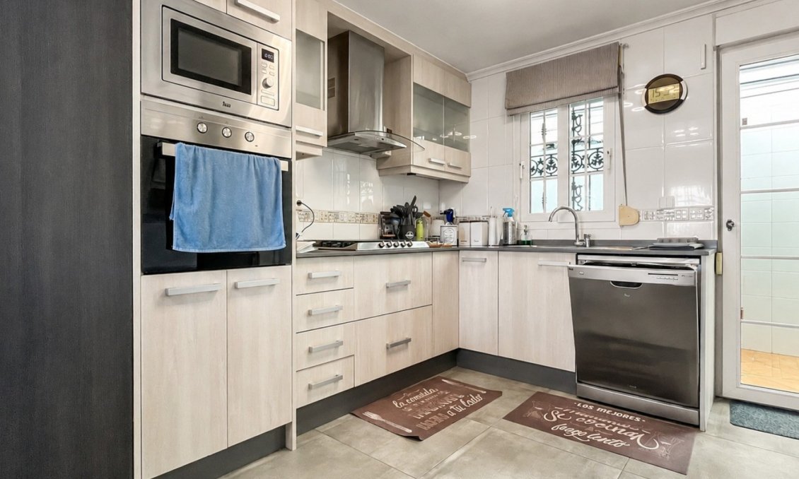 Revente - Villa -
Orihuela Costa - Costa Blanca