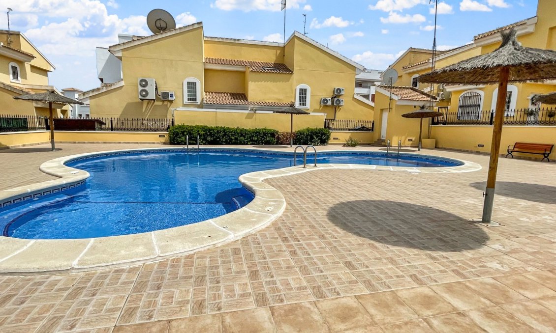 Revente - Villa -
Orihuela Costa - Costa Blanca
