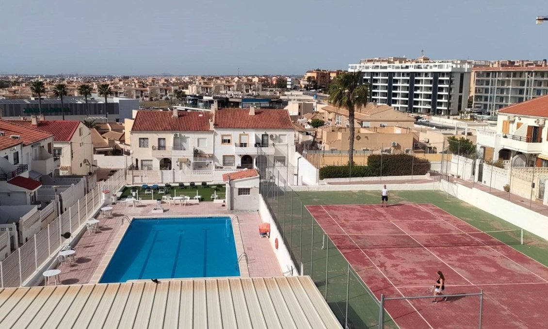 Resale - Townhouse -
Torrevieja - Sector 25