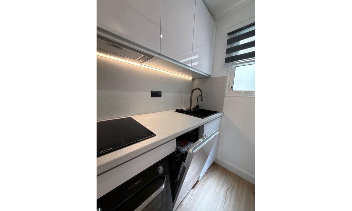 Revente - Appartement -
Torrevieja - Playa del Cura