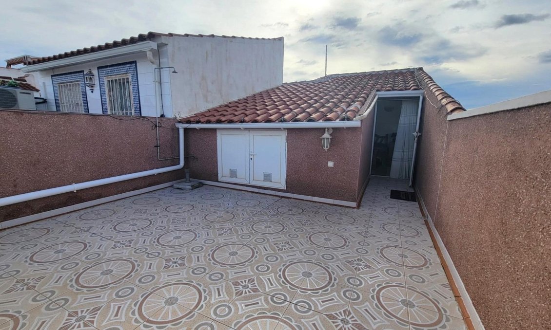 Revente - Maison de ville -
Torrevieja - El Chaparral