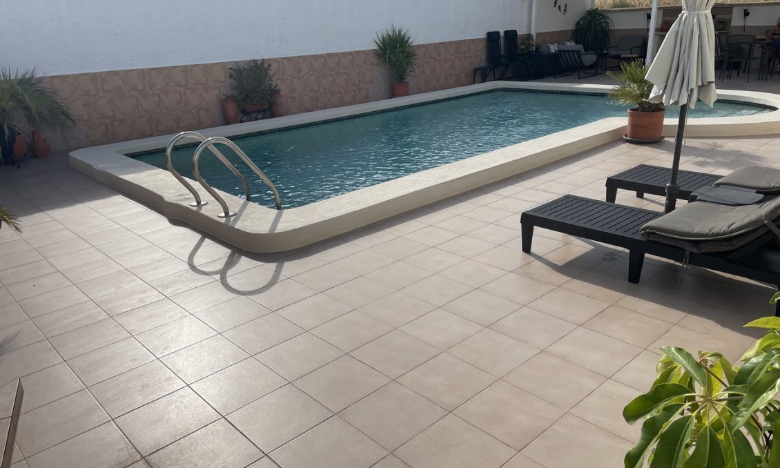 Revente - Villa -
Camposol - Inland