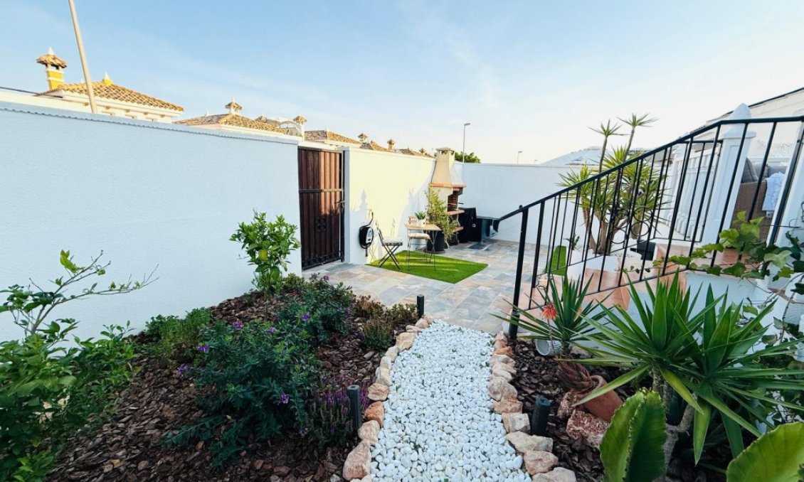 Revente - Villa -
Sucina - Inland