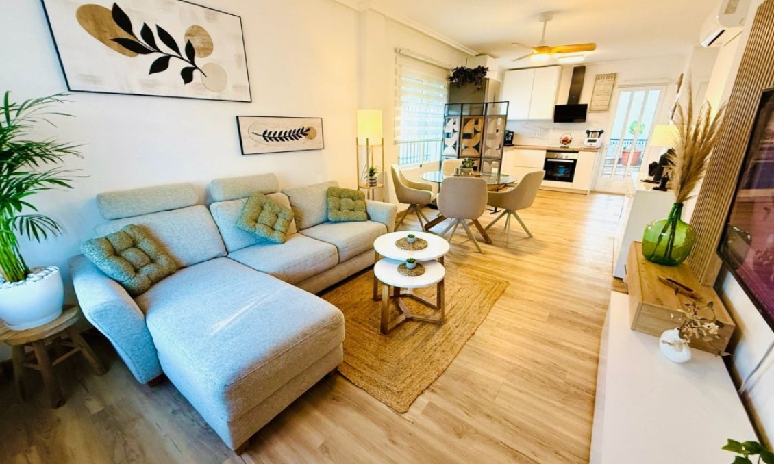 Revente - Villa -
Sucina - Inland