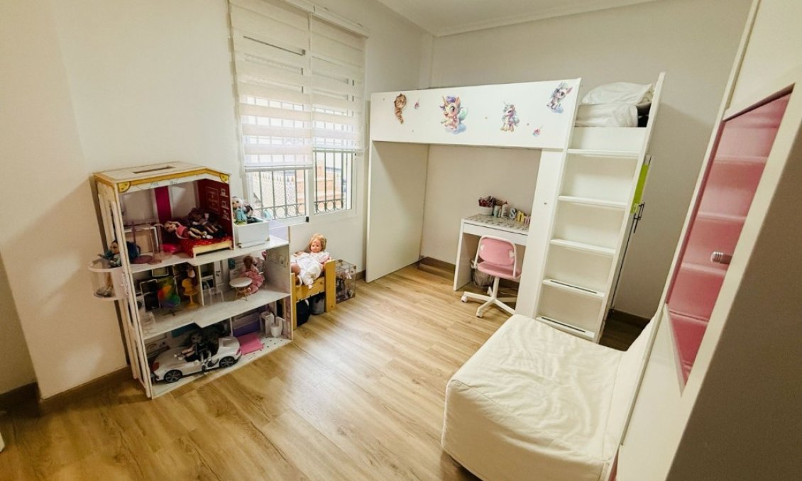 Revente - Villa -
Sucina - Inland