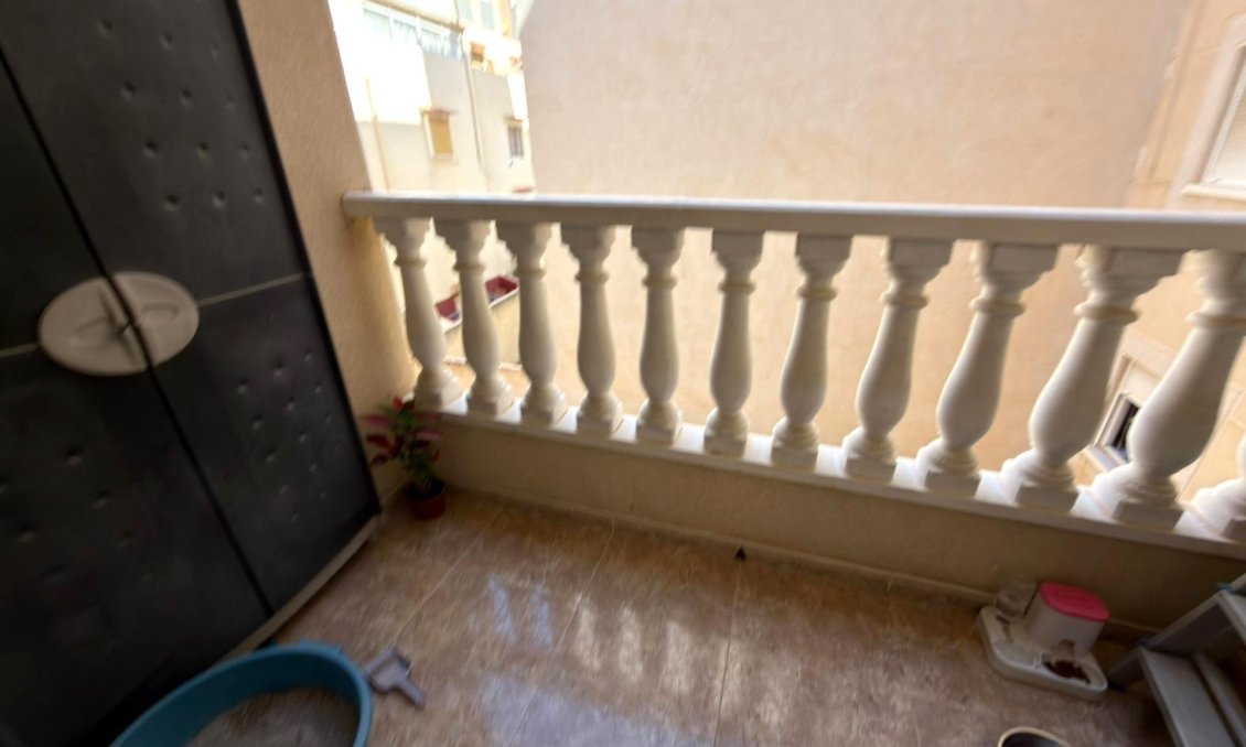 Revente - Appartement -
Torrevieja - Curva Del Palangre