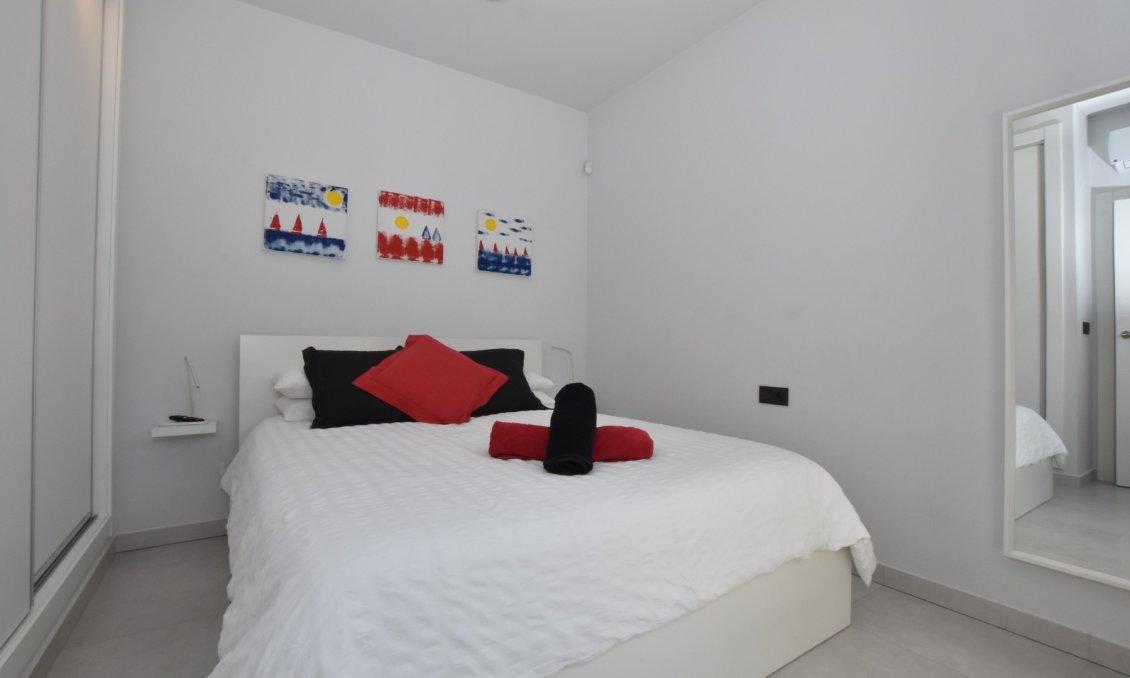 Revente - Appartement -
Algorfa - Inland