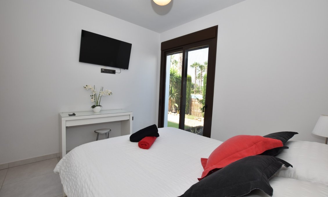 Revente - Appartement -
Algorfa - Inland