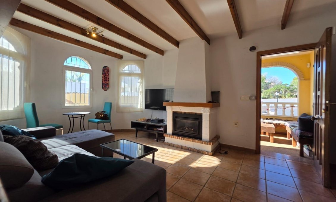Wiederverkauf - Villa -
Orihuela Costa - Villamartín-las Filipinas