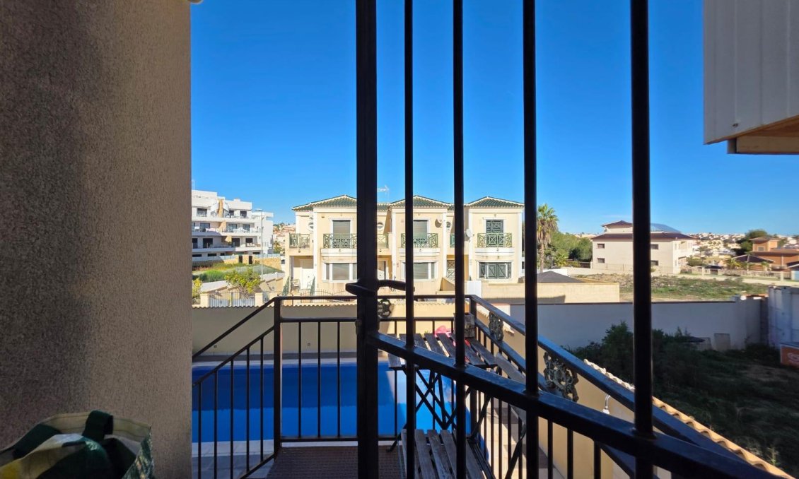 Wiederverkauf - Villa -
Orihuela Costa - Villamartín-las Filipinas