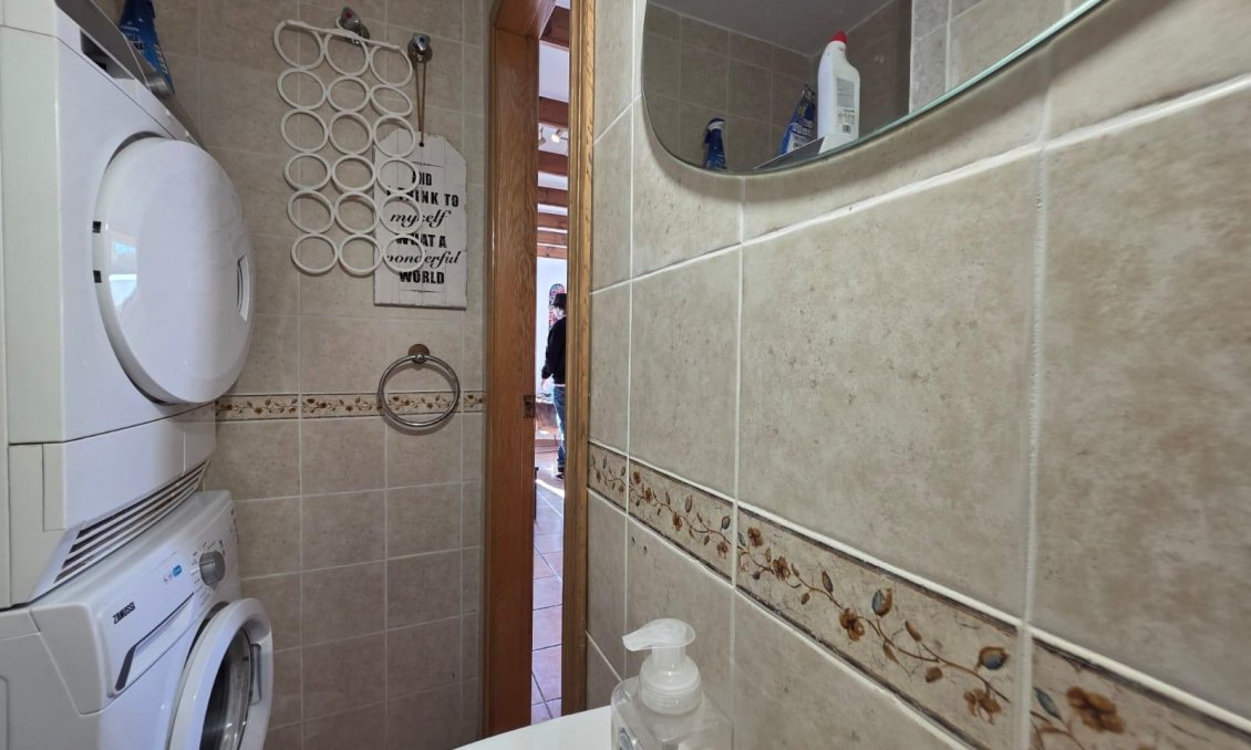 Wiederverkauf - Villa -
Orihuela Costa - Villamartín-las Filipinas