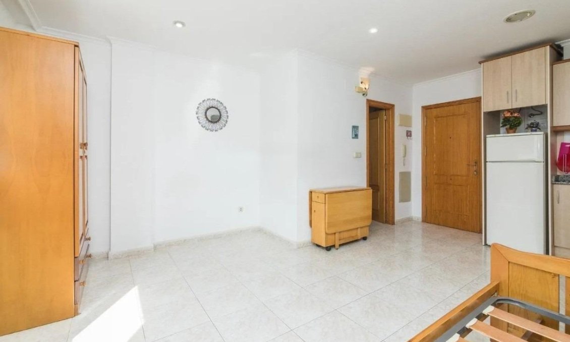 Revente - Appartement -
El Altet - Balsares