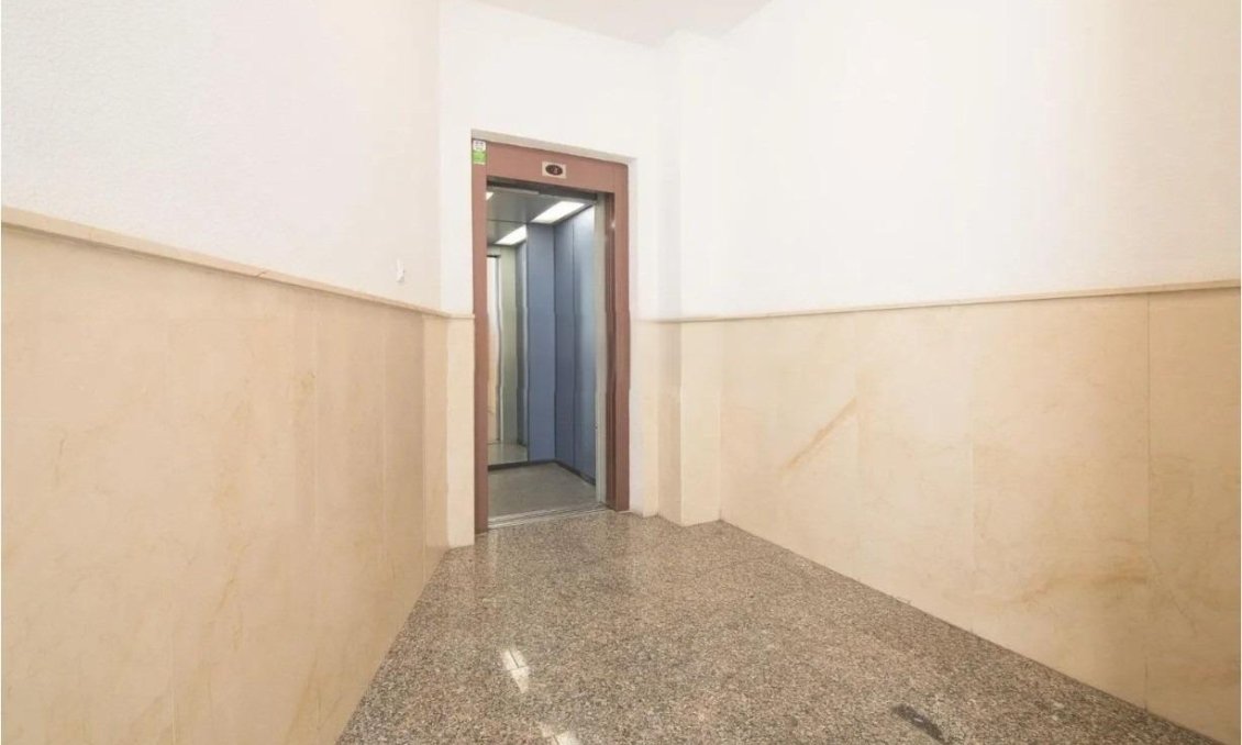 Revente - Appartement -
El Altet - Balsares