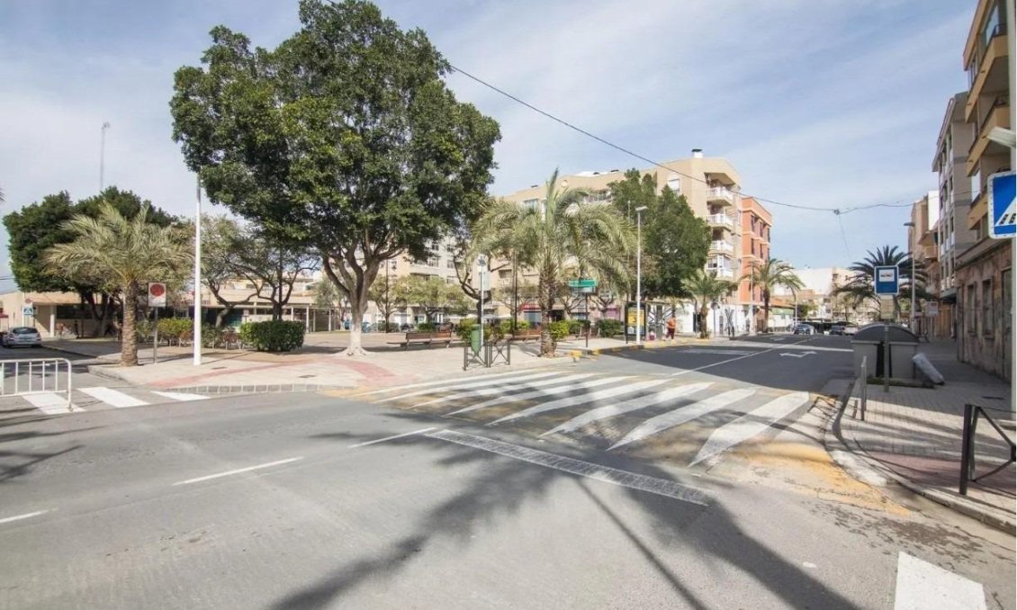 Revente - Appartement -
El Altet - Balsares
