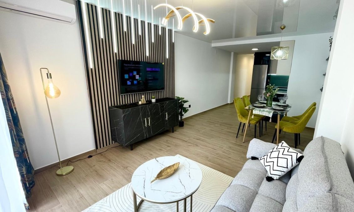 Wiederverkauf - Wohnung -
Torrevieja - Acequion