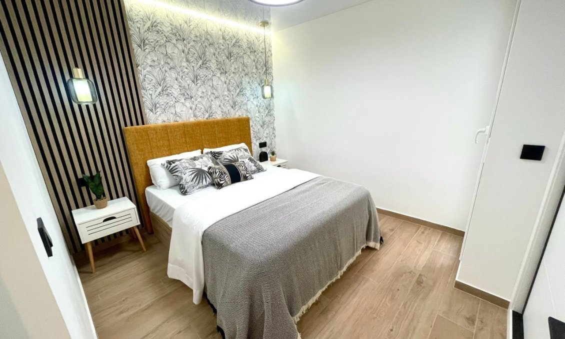 Wiederverkauf - Wohnung -
Torrevieja - Acequion