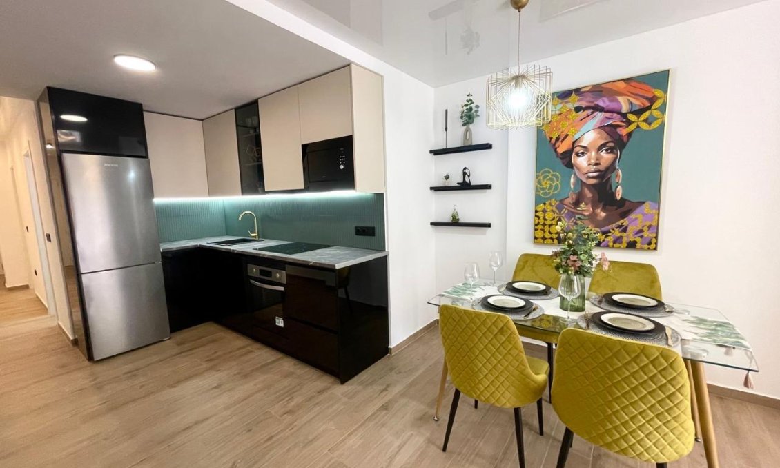 Wiederverkauf - Wohnung -
Torrevieja - Acequion